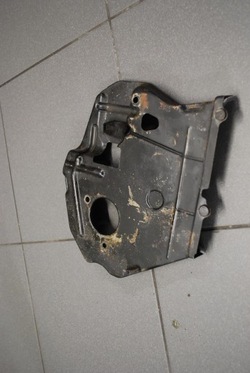 Защита распределительный вал audi a8 d2 4.2 077109098b фото №1