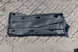 Защита шасси левая seat leon 5f 5q0825201l фото №1