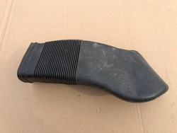 Воздуховод воздуха 8d0129617e audi a6 c5 2.5tdi фото №1