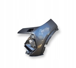 Audi q4 e tron 89a807437 ліва запчастина бампера фото №1