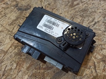 Модуль блок керування відкривання кришки ford explorer 11- фото №1