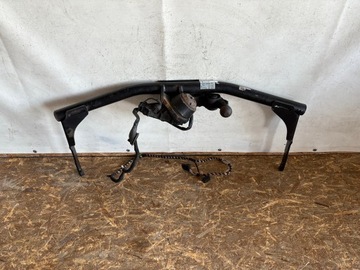 Hak буксирувальний vw passat b8 3g9 3g9803881a фото №1