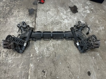 Підвішування зад задні балка вісь renault megane iv 1.3 tce комплектна фото №1