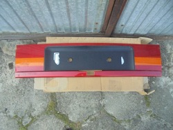 Opel vectra a накладка крышки задней 8xu006399 фото №1