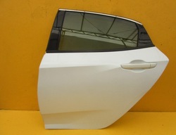 Honda civic x hb 2019 дверь левая зад kpl фото №1