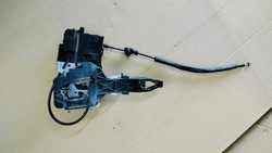 Kia venga замок дверь левый 81310-1p000 перед переднее фото №1