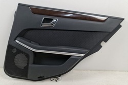 Оббивка боковина двері праві зад mercedes w212 фото №1