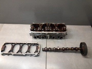 Головка циліндрів вал audi a3 8l 1.6 06b103373t фото №1