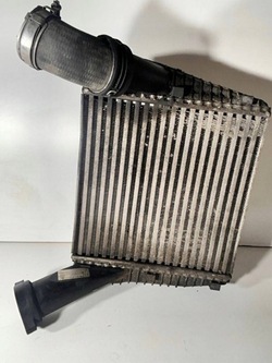 Audi q7 4l 2009 ліва 7l6 145 803 c радіаторів повітря / інтеркулер фото №1