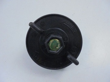 Fiat albea 178 винт колёса запасного 51700232 фото №1