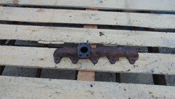 Коллектор выпускной ford fiesta mk7 рестайлинг focus mk3 рестайлинг 1.5 tdci фото №1