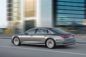 Audi a8 d5 чверть права передня фото №1