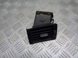 Решётка воздуховод левая audi a4 b6 фото №1