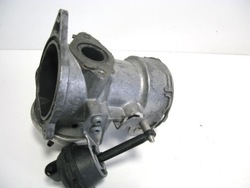 Дросельна заслінка vw transporter 070128070e фото №1