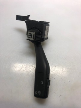 Переключатель рулевой/подрулевой 1k0953519 vag фото №1