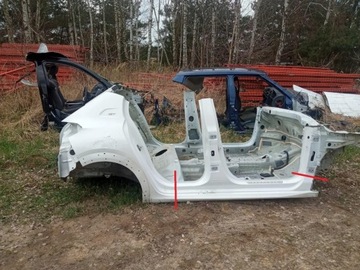 Четверть фартук правый перед peugeot 208 ii фото №1