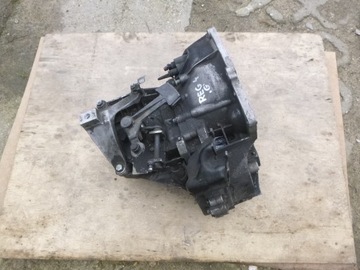 Ford focus mk2 ii 1.6 tdci коробка передач 6m5r7002yc фото №1