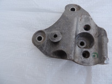 Opel crossland x лапи кріплення коробки коробки передач 1,2 9684812280 фото №1