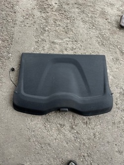 Volvo v40 ii 2 12 - рестайлинг полка багажника фото №1