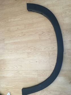 Bmw e70 x5 планка крила праві зад 7158426 фото №1