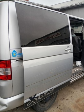 Vw multivan t5 двері бічні праві зсувні фото №1