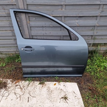 Дверь правые передние kpl. octavia ll фото №1