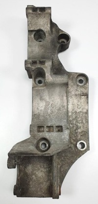 Лапи основание генератора audi tt 8n 1.8 t 06a903143p фото №1