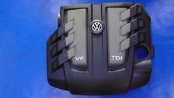 Защита крышка двигателя верхняя 3.0tdi vw touareg ii 7p 10-17r фото №1