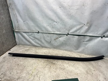 Mercedes sprinter w907 w910 направляюча двері фото №1