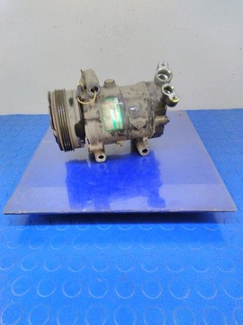 Renault clio ii 1.2 16v компрессор кондиционера фото №1