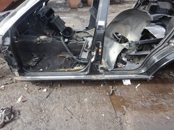 Audi a4 b5 универсал четверть порог стойка левый фото №1