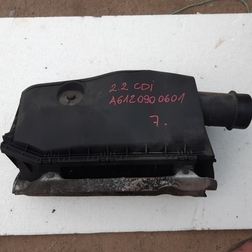 Корпус фільтра повітря mercedes w210 2.2 cdi фото №1