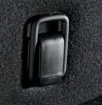 Заскочки кріплення багажу w багажник mazda 3 bm фото №1