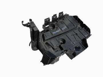 Основание акумулятора peugeot 407 9645693080 фото №1