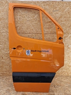 Sprinter w906 рестайлінг двері праві 906 фото №1