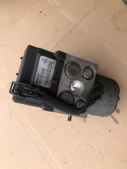 Scenic i рестайлінг блок керування насос abs 0273004395 фото №1