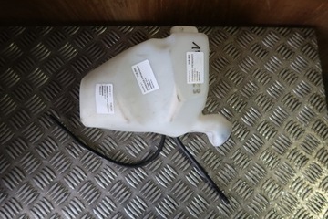 Бачок склоомивача citroen c3 ii 9683988660 фото №1