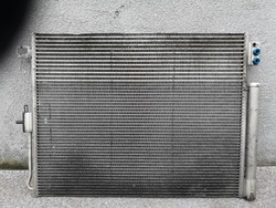 Jeep grand cherokee wk2 11- 3.0 радіаторів клімат фото №1