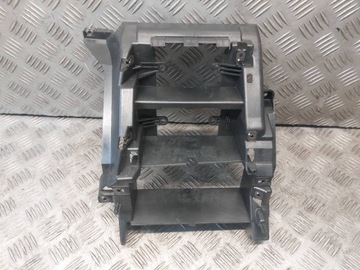 Рамка консоли средней volkswagen transporter t5 7h1857273b фото №1