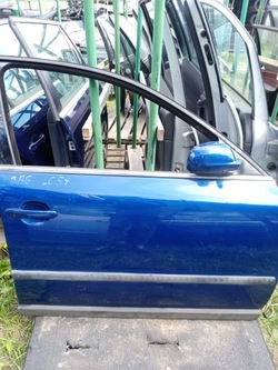 Дверь правые перед vw passat b5 lc5x фото №1