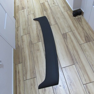 Спойлер задней крышки peugeot 406 фото №1