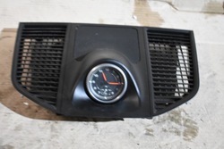 Идеальный стопер решётка консоли porsche macan 1 фото №1