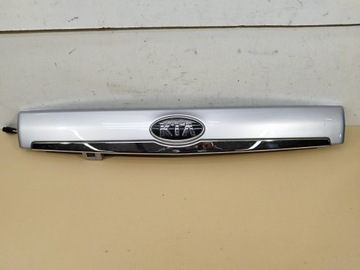 Накладка планка хром pod камера kia sedona ii carnival 06-11 фото №1