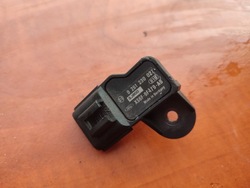 Map датчик ford 1.3 0261230027 xs6f-9f479-ab фото №1