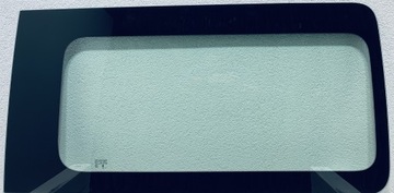 Скло бокова права i поля jumpy expert proace vivaro traveller 2016- фото №1