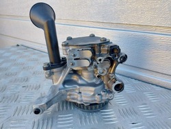 Audi q3 83a насос масла o4l145208 2.0 tdi фото №1