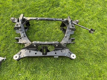 Tesla модель 3 iii m3 підрамник візок траверса зад задні оригінал фото №1