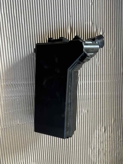 Корпус коробка запобіжників renault megane v scenic v e-tech 24382-5mp3a фото №1