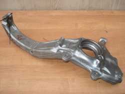 Bmw x5 g05 x6 g06 g07 поворотна опора перед права 6876656 голий nr1 nr2 пошкоджена фото №1