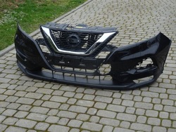 Nissan qashqai ii рестайлінг бампер переднє решітка bez отворів фото №1